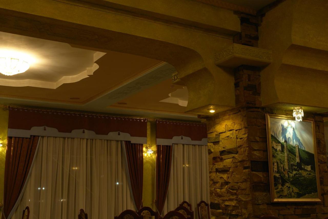 Грк Золота Підкова Motel Chupyra Exterior photo